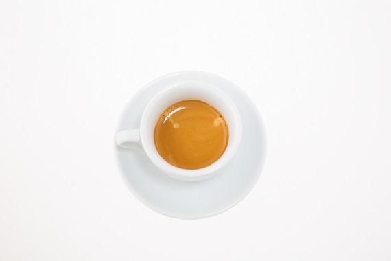 Prestocaffe italská extrakce kávy 2